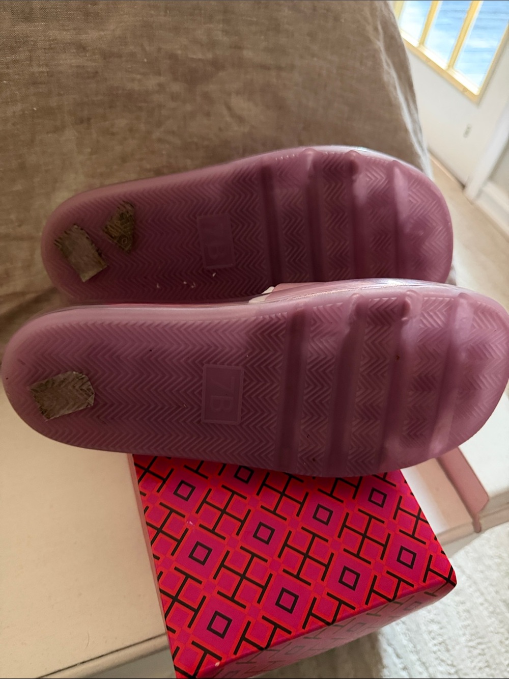 Tory Burch jelly slide - Picture 5 of 8